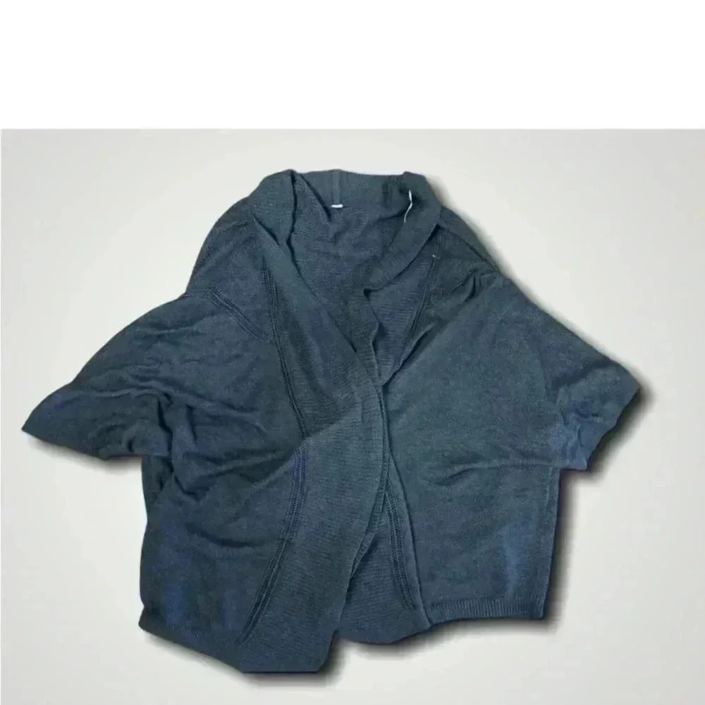 Lululemon Wrap Charcoal Size S/M - Picture 9 of 14